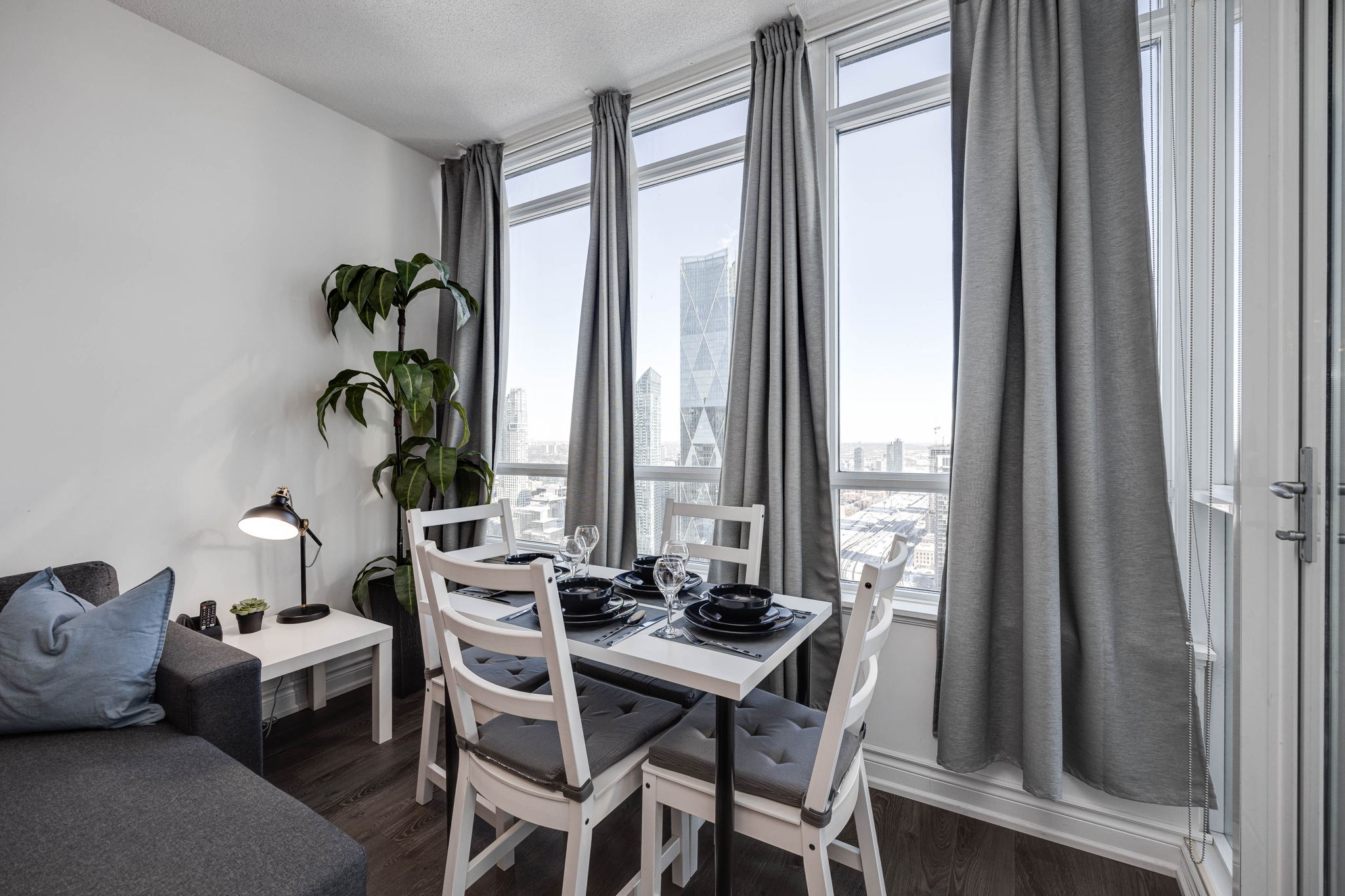 Toronto property showcase — delivered property photograph 9