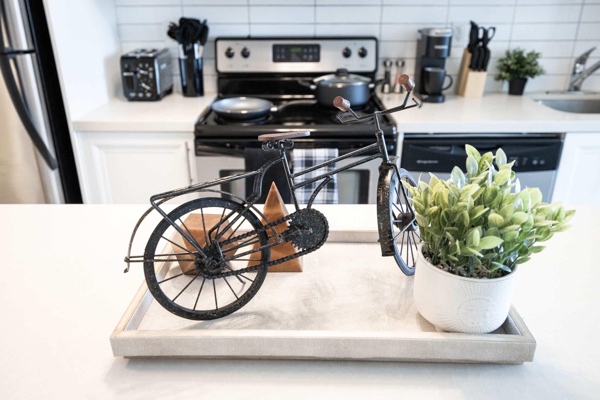 Toronto property showcase — delivered property photograph 21