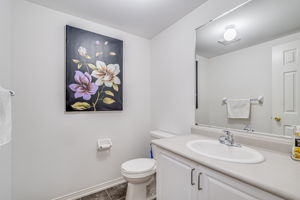  55 Burnstown Cir, Brampton, ON L6P, US Photo 10