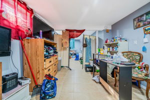  Photo 36