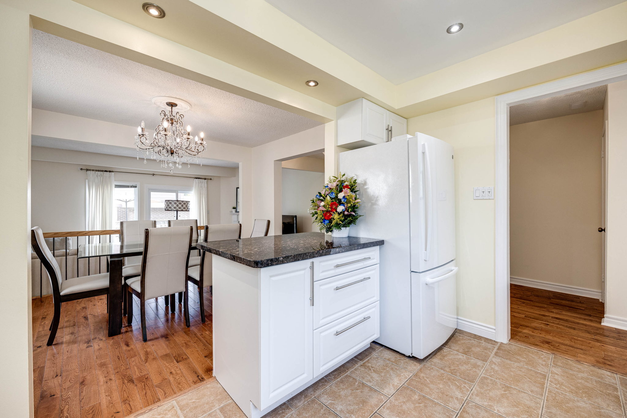 Toronto property showcase — delivered property photograph 14