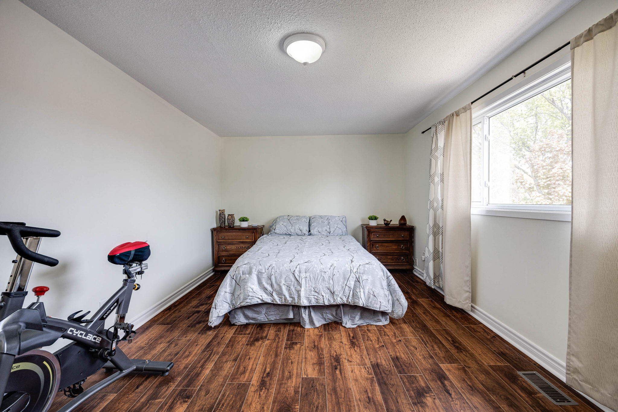 Toronto property showcase — delivered property photograph 17