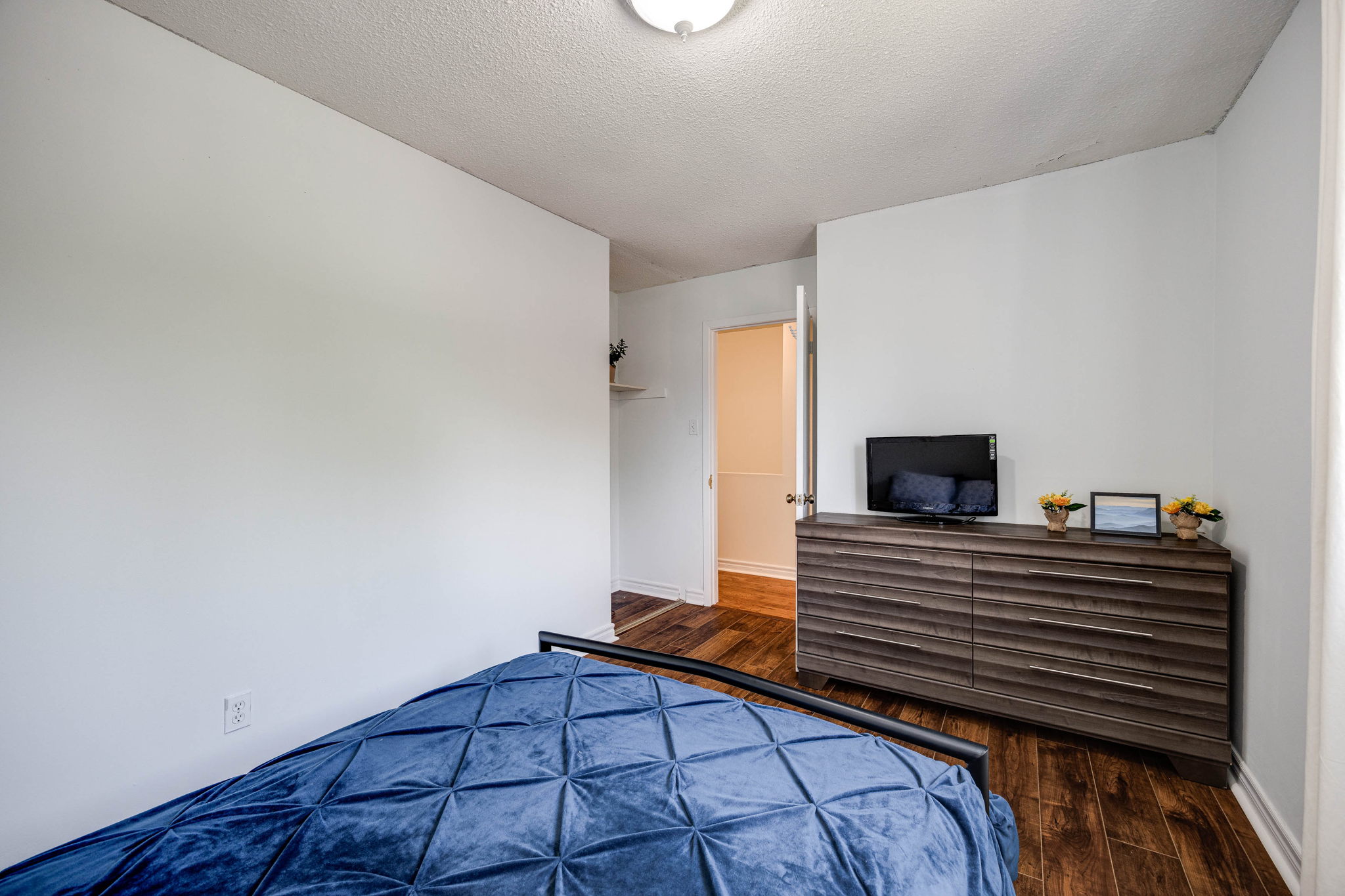 Toronto property showcase — delivered property photograph 22