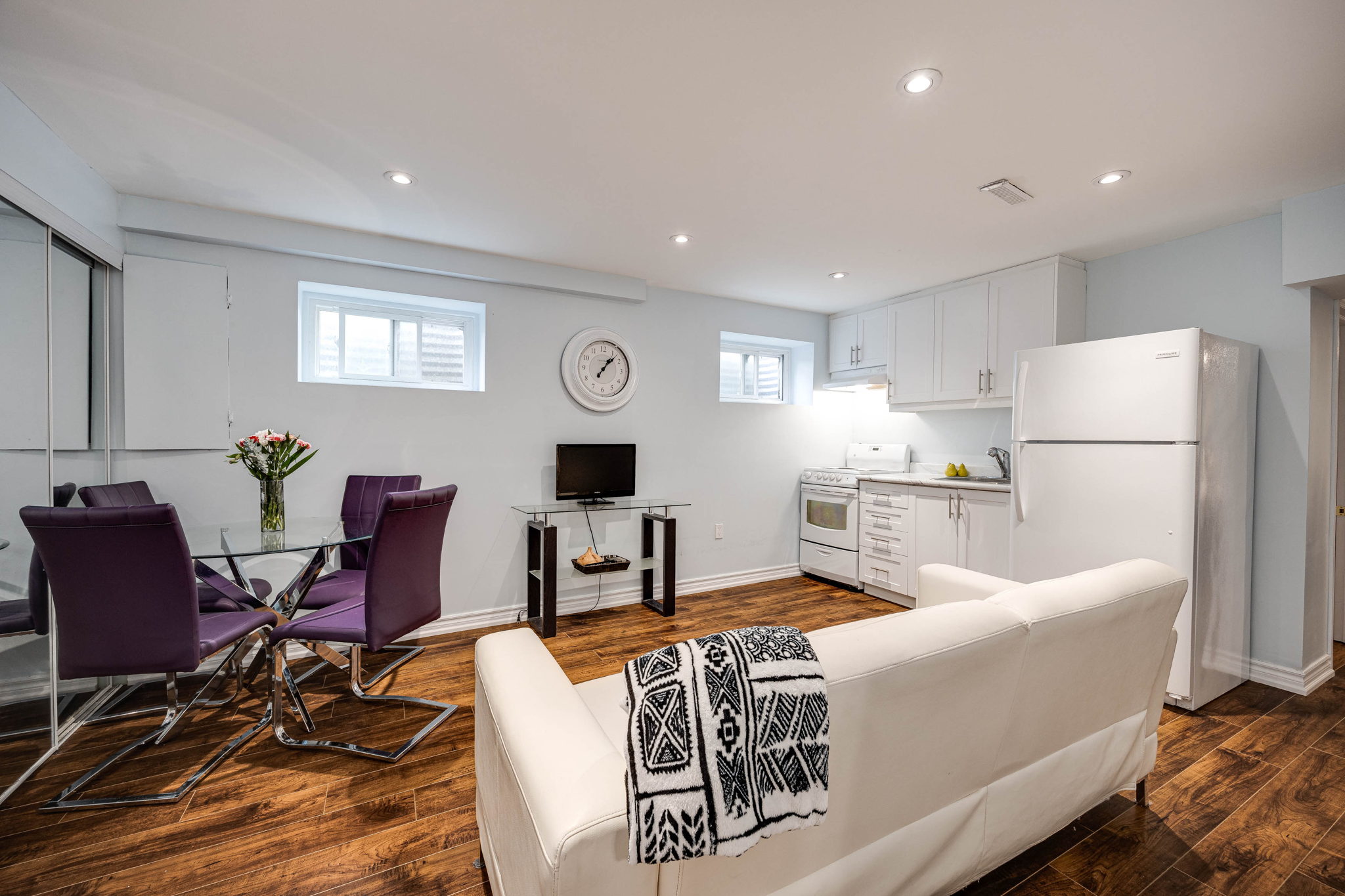 Toronto property showcase — delivered property photograph 24