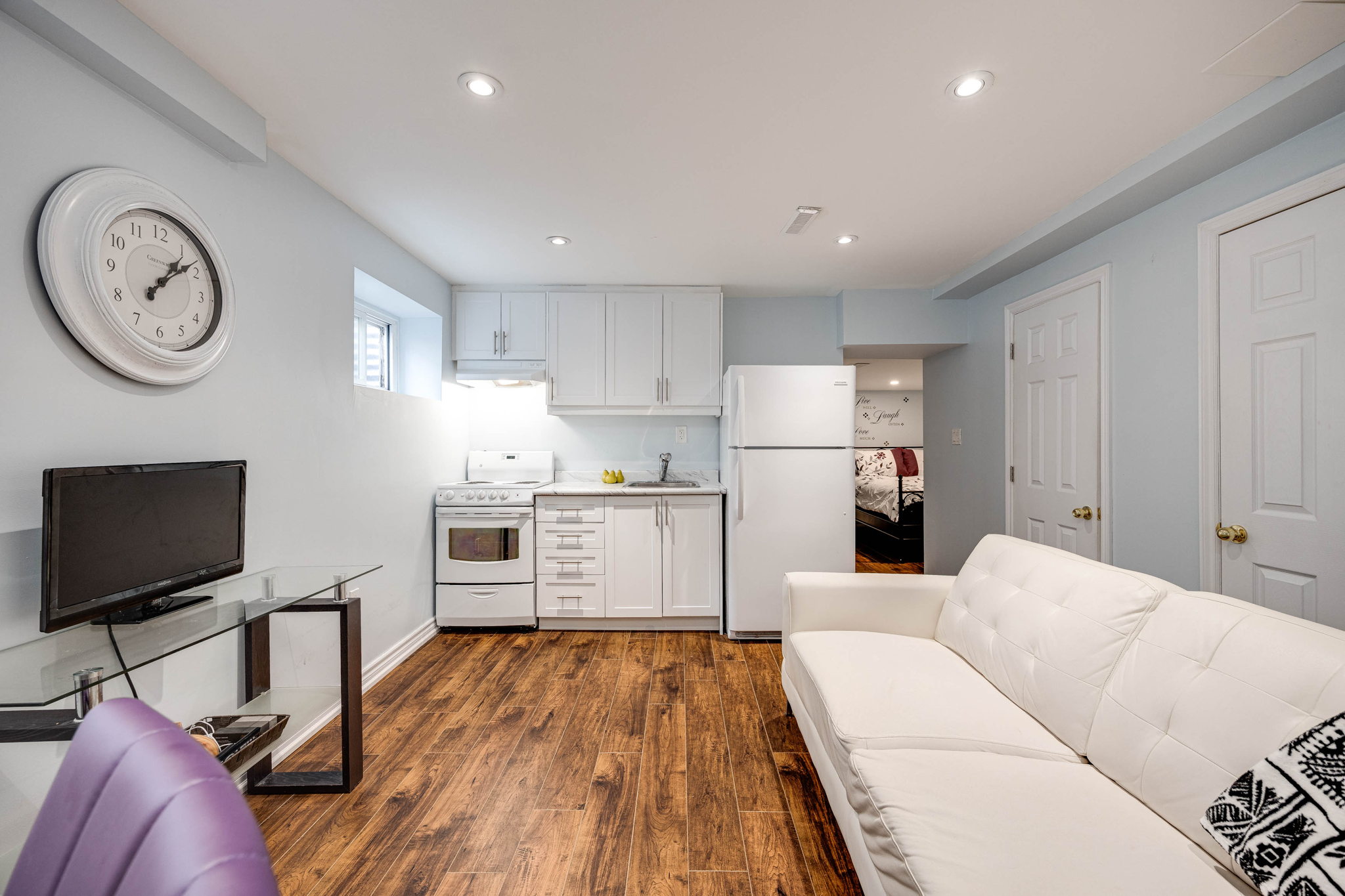 Toronto property showcase — delivered property photograph 25