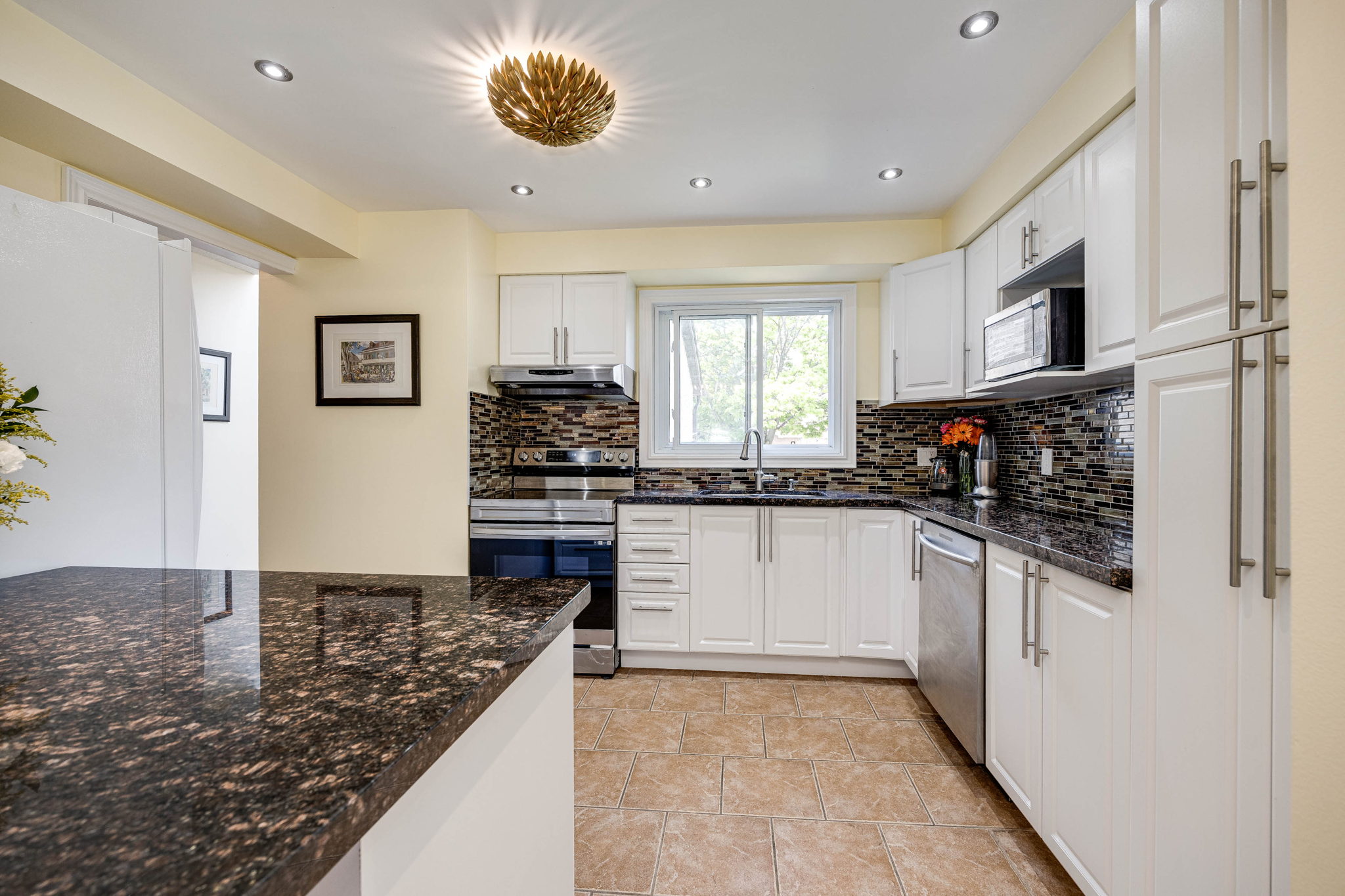 Toronto property showcase — delivered property photograph 13