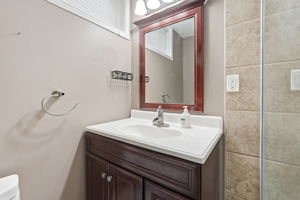  Photo 47