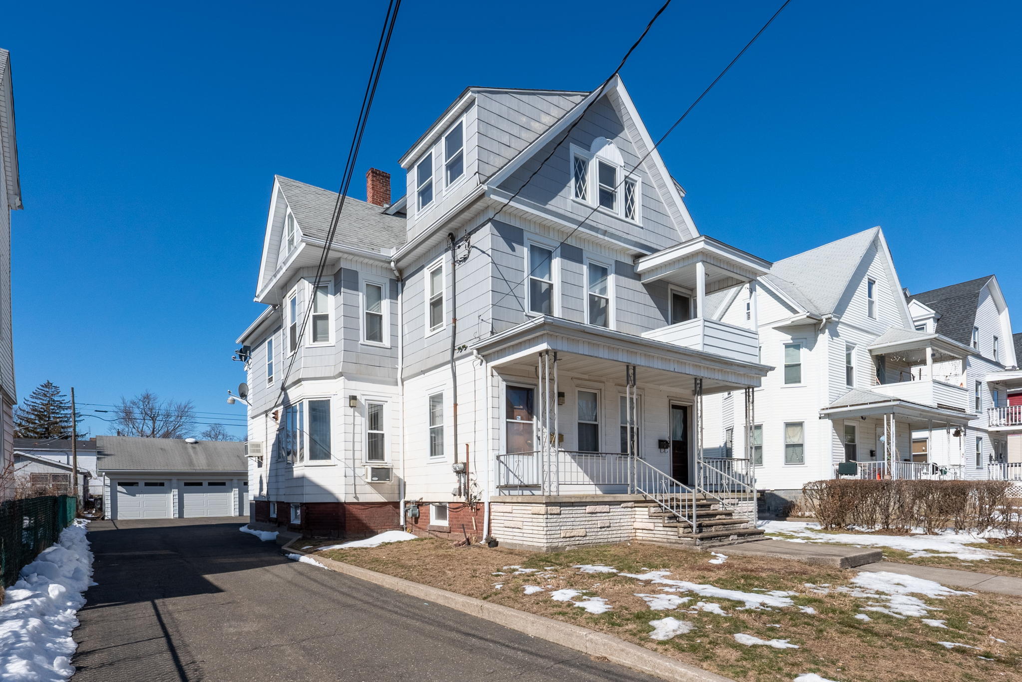 55 Hazel St, Hartford, CT 06106, USA Photo 4