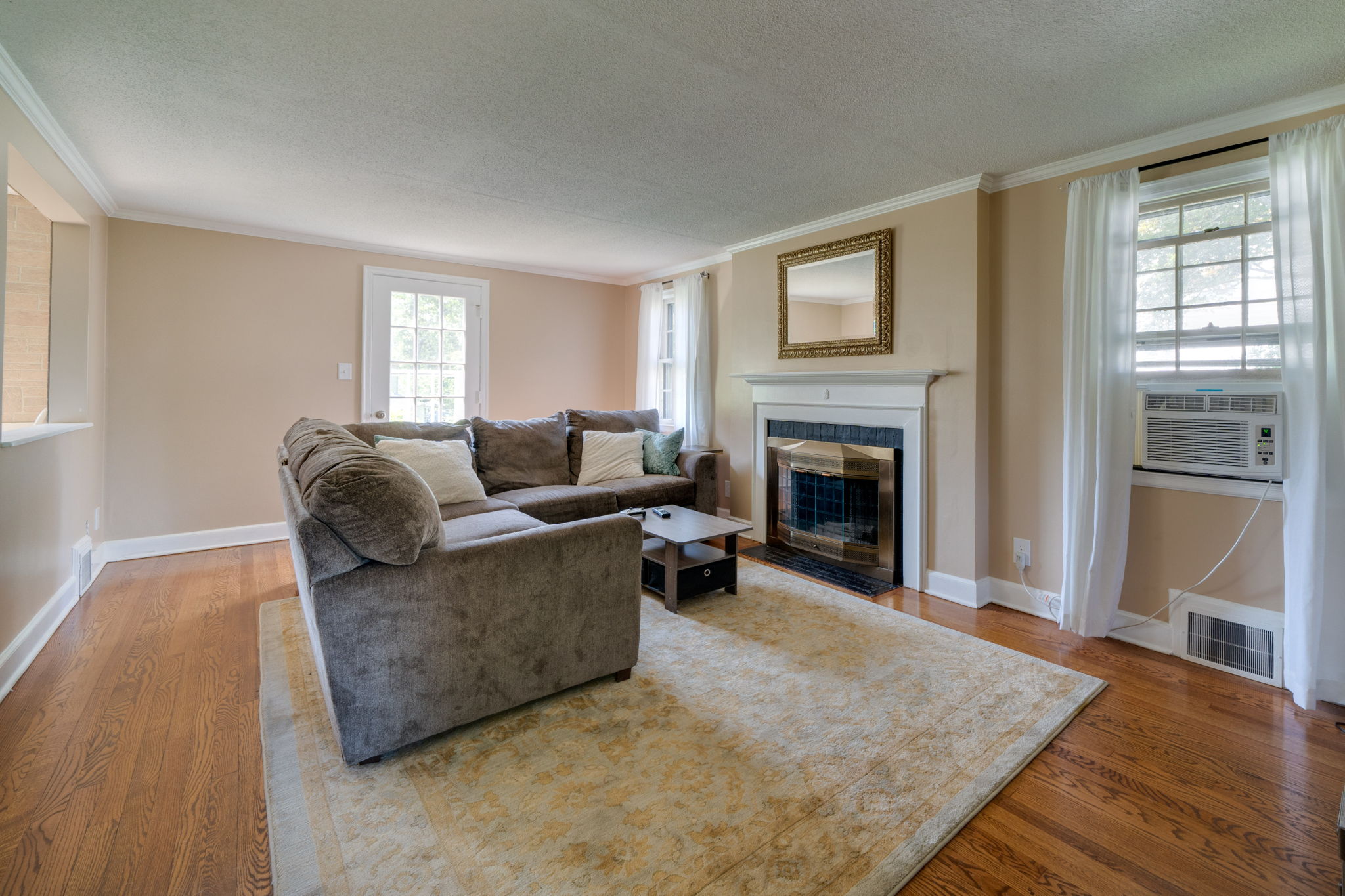  55 Lancaster Rd, Bristol, CT 06010, US Photo 3