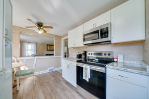  55 Lancaster Rd, Bristol, CT 06010, US Photo 11
