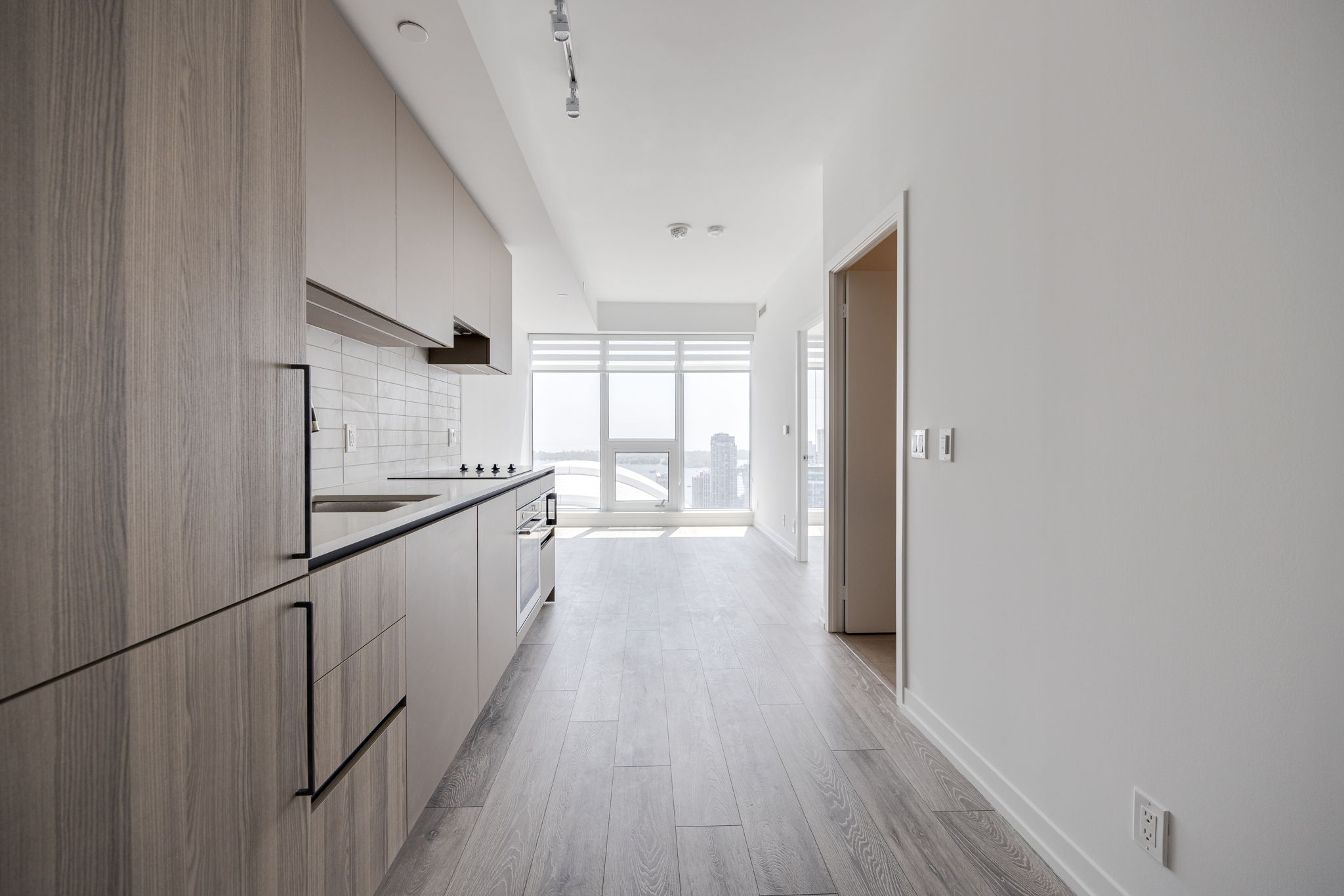 Toronto property showcase — delivered property photograph 6
