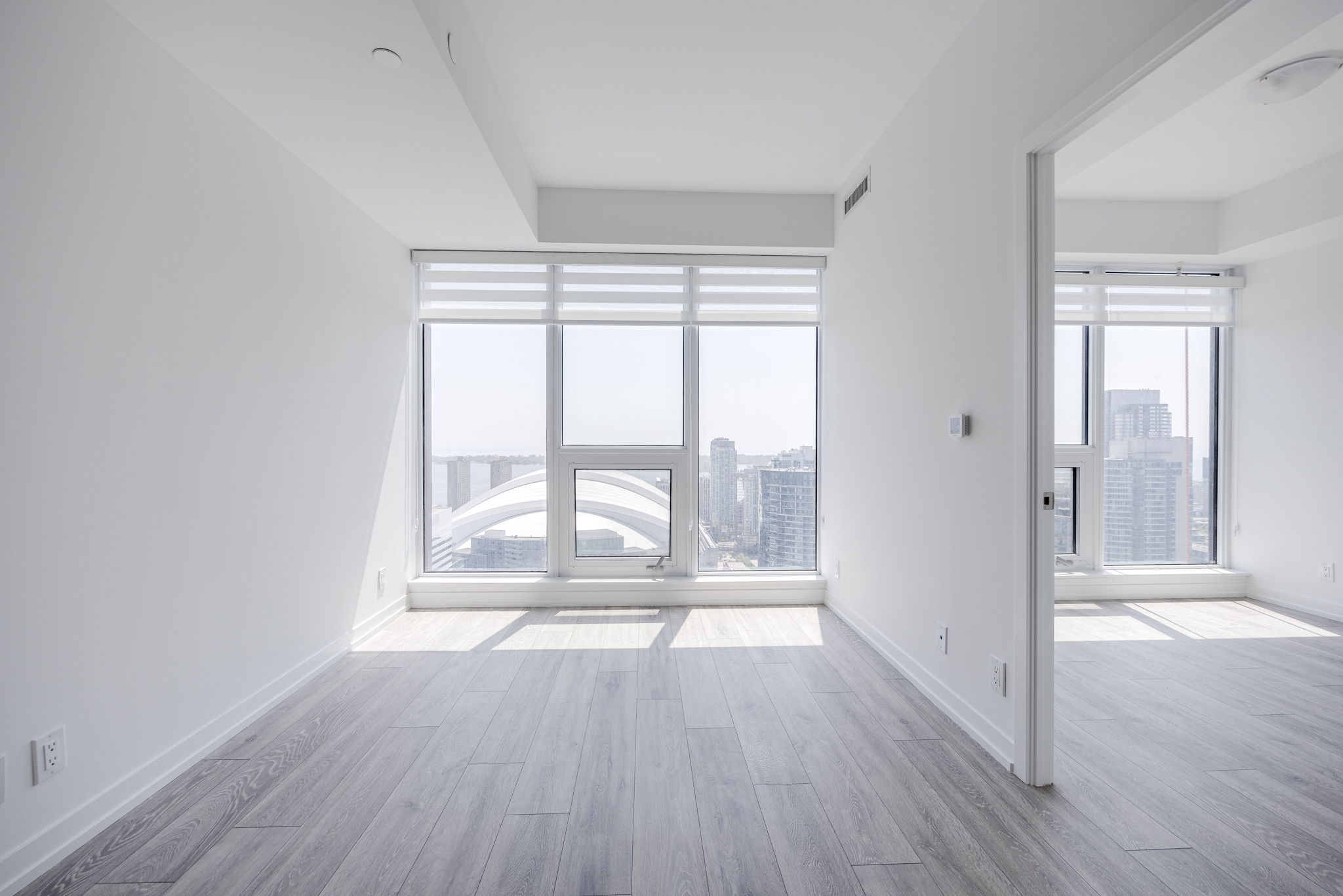 Toronto property showcase — delivered property photograph 10
