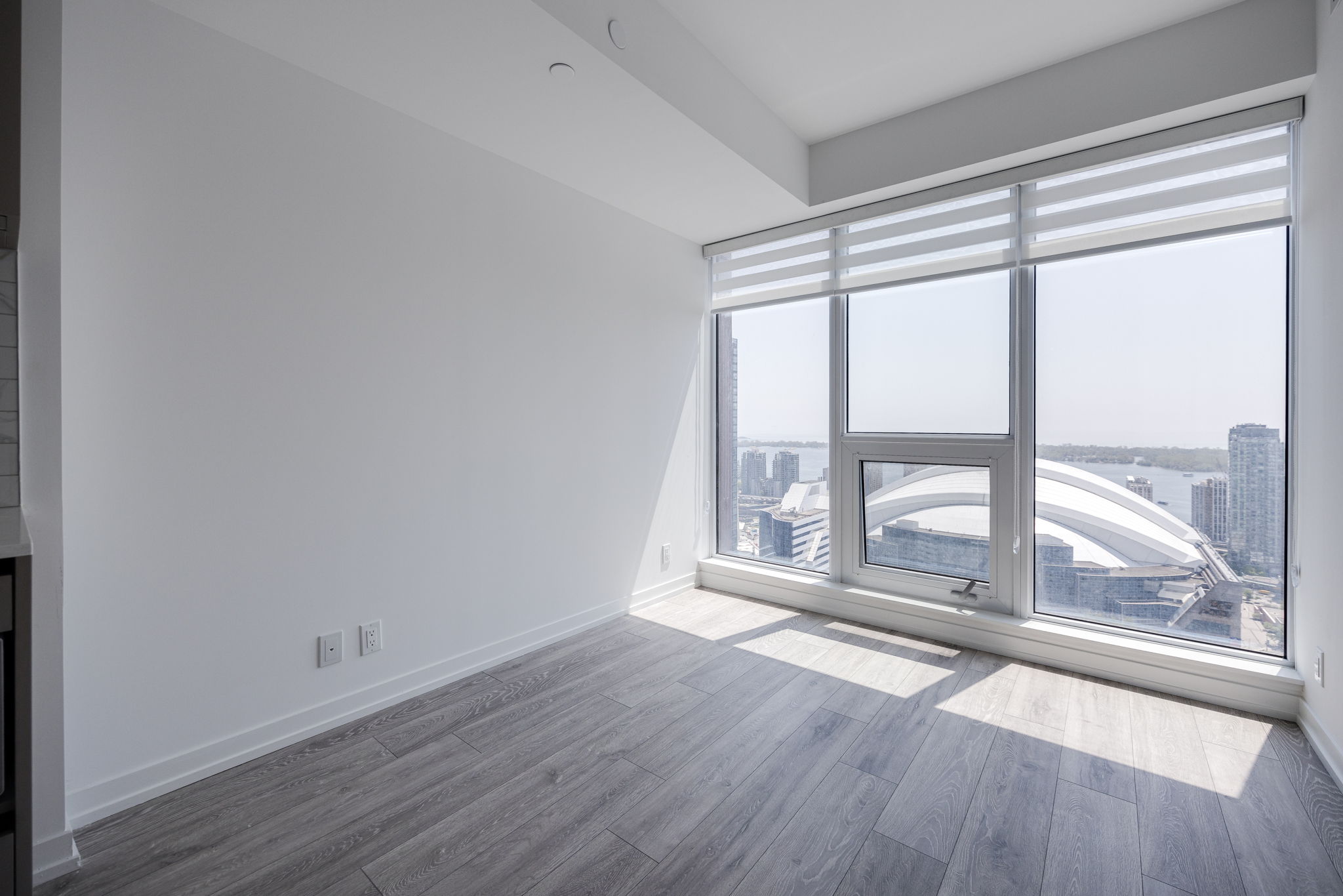 Toronto property showcase — delivered property photograph 11