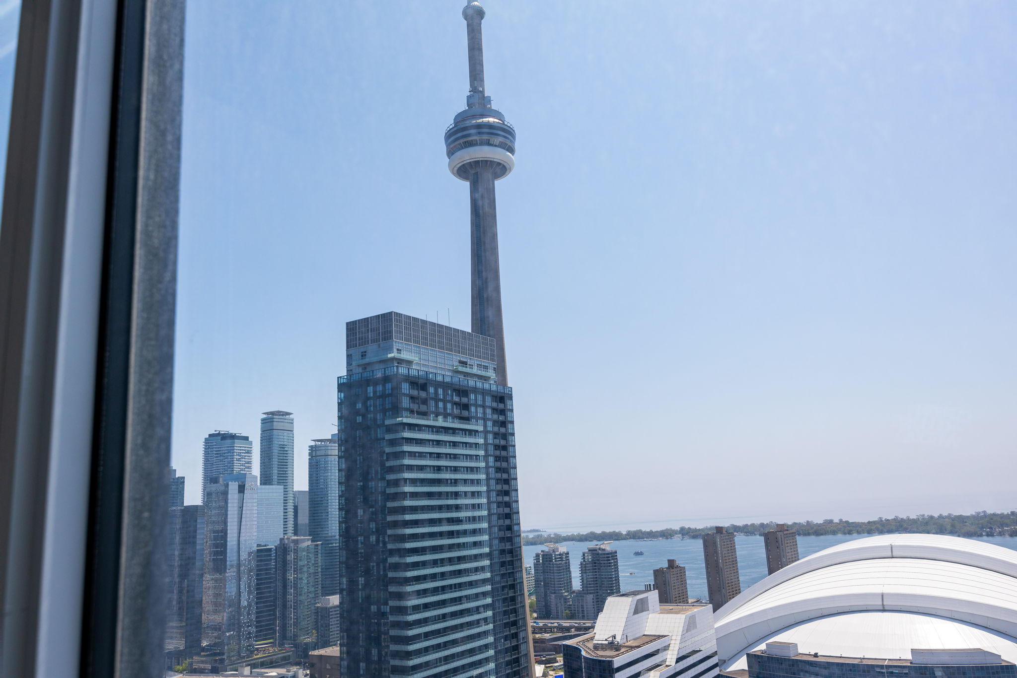 Toronto property showcase — delivered property photograph 24