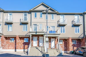 55 Mooregate Crescent Unit 15B, Kitchener ON
