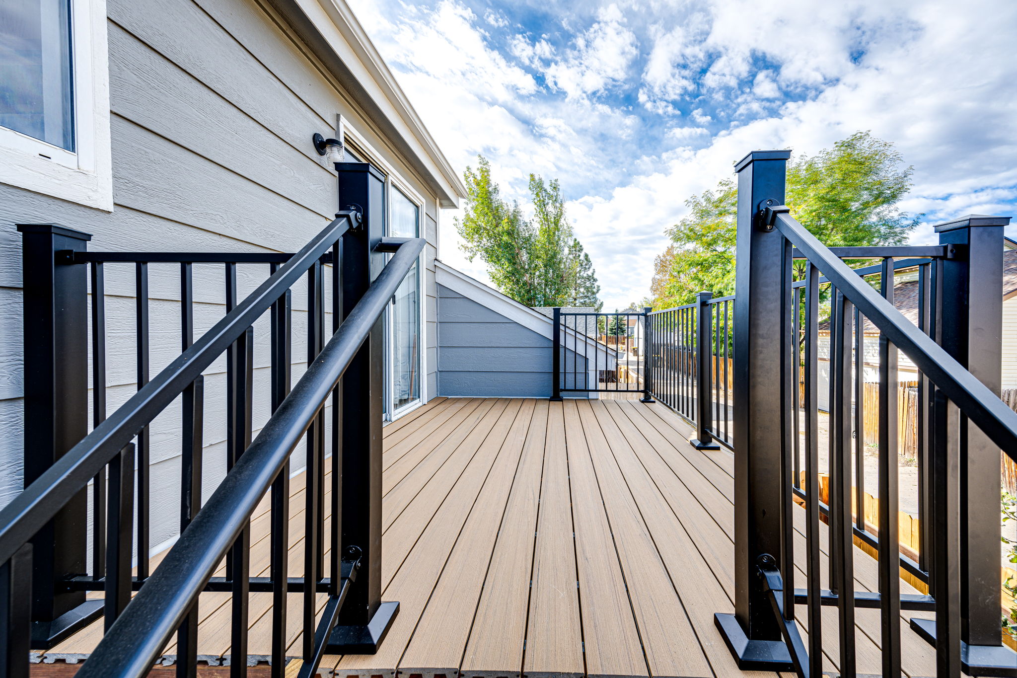 Upper level deck area