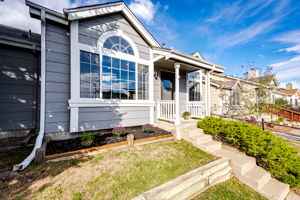 Must see this split-level home in Castle Rock!