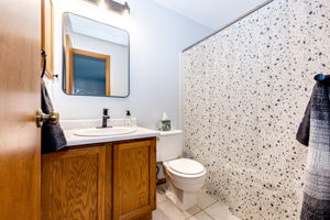 Primary bedroom full bathroom