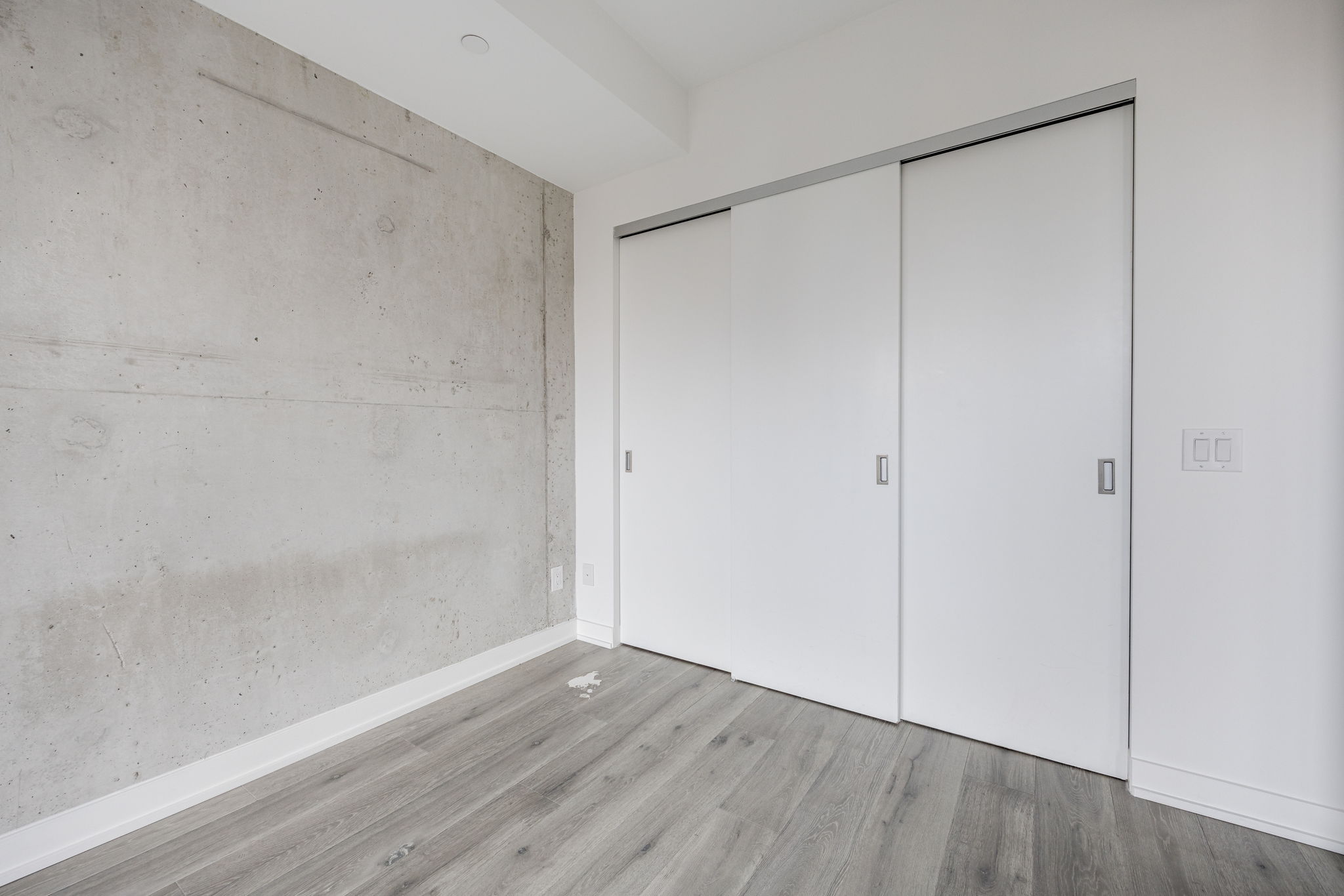 Toronto property showcase — delivered property photograph 25