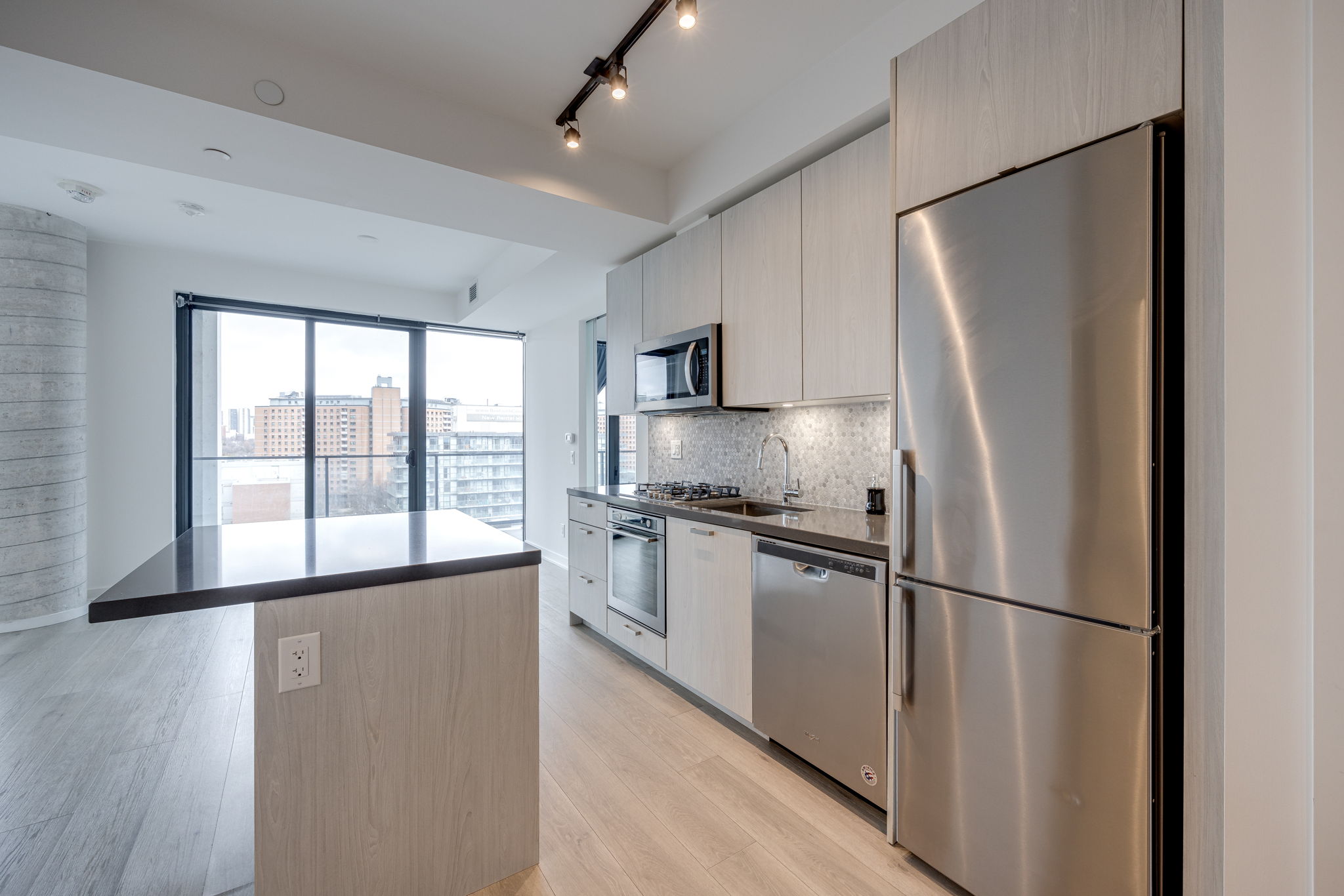 Toronto property showcase — delivered property photograph 5
