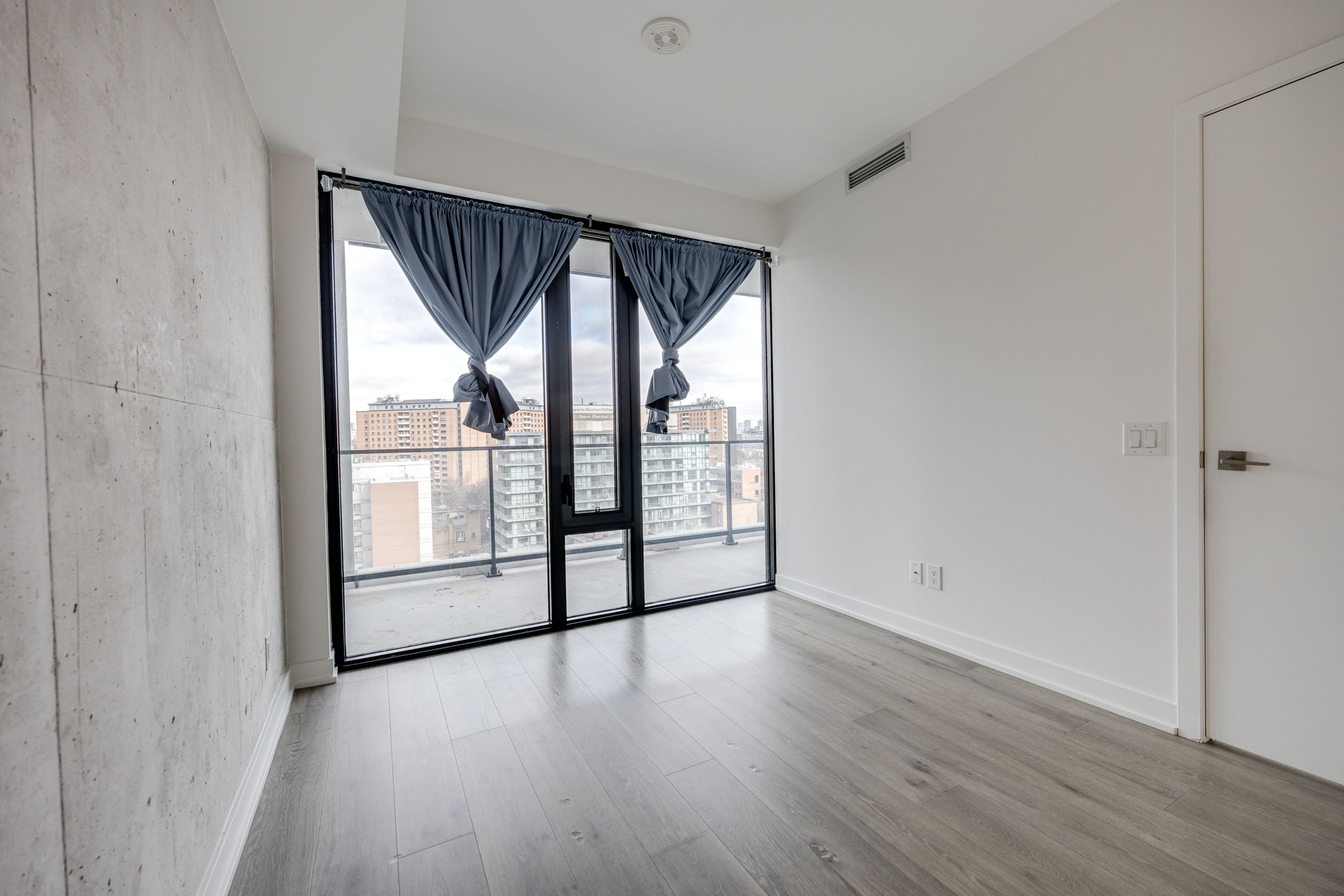 Toronto property showcase — delivered property photograph 21