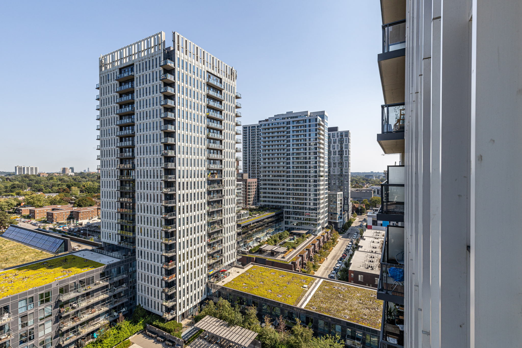Toronto property showcase — delivered property photograph 27