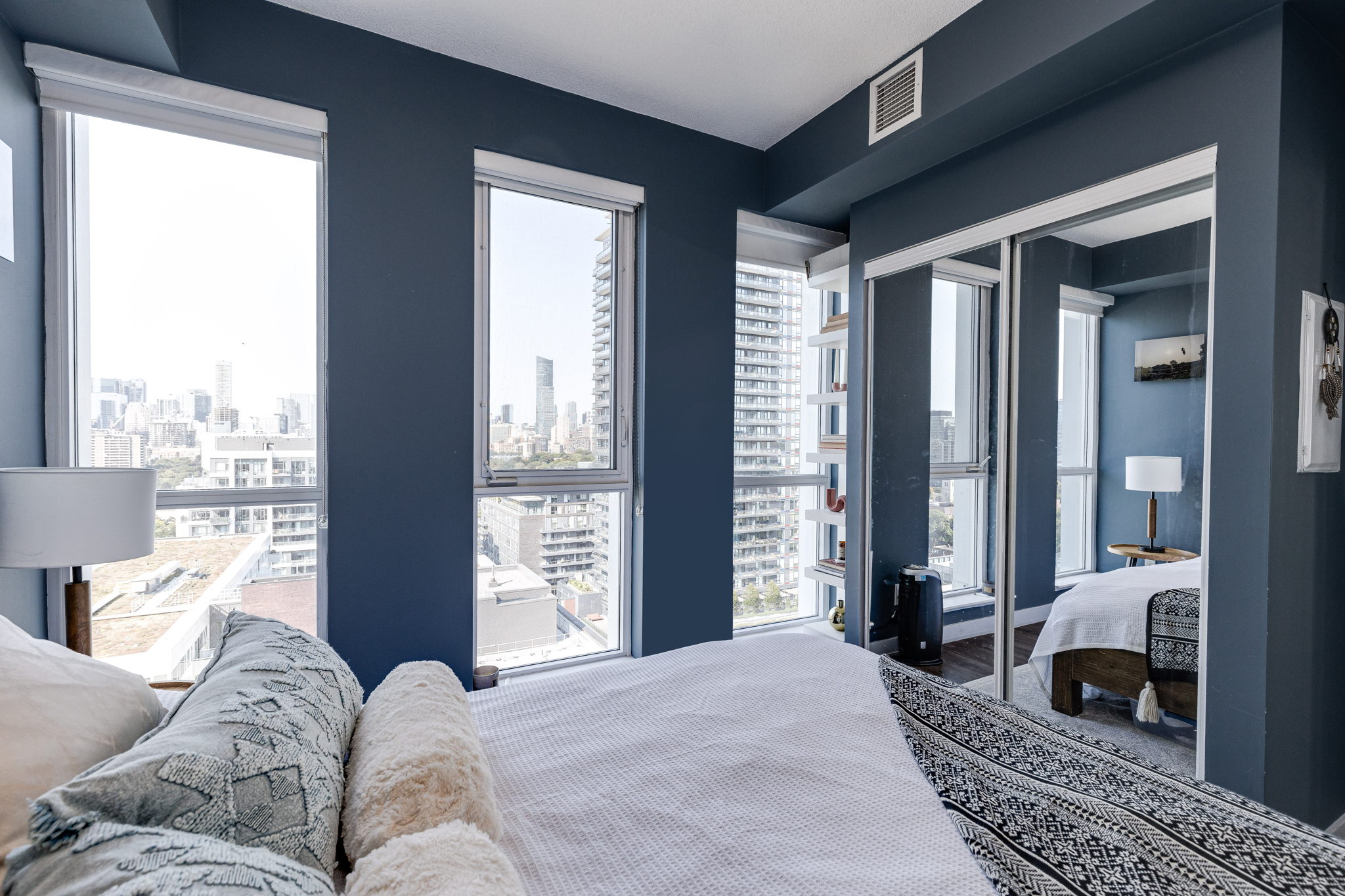 Toronto property showcase — delivered property photograph 17