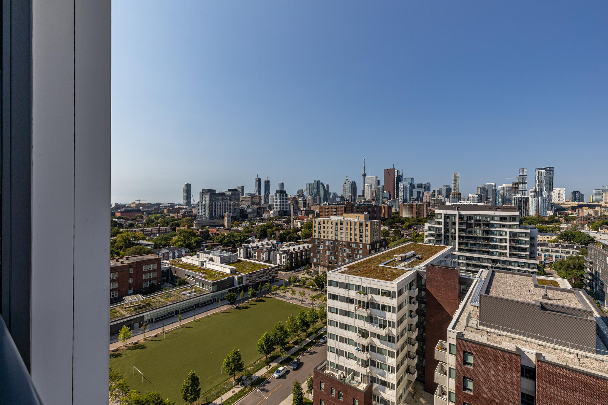 Toronto property showcase — delivered property photograph 31