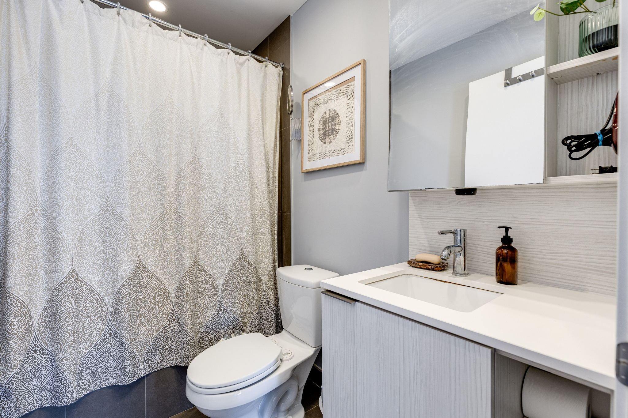 Toronto property showcase — delivered property photograph 18