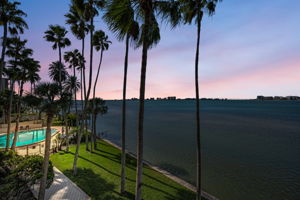 Familiy Room Balcony View1