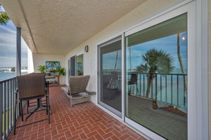 Primary Bedroom Balcony2