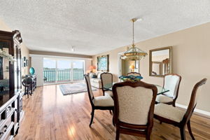 Dining Room3