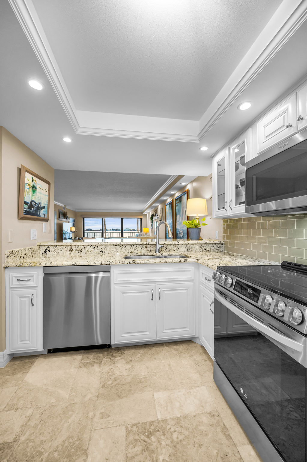 Kitchen10