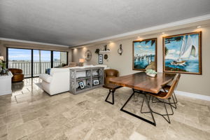 Dining Room5