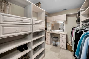 Primary Bedroom Closet1c