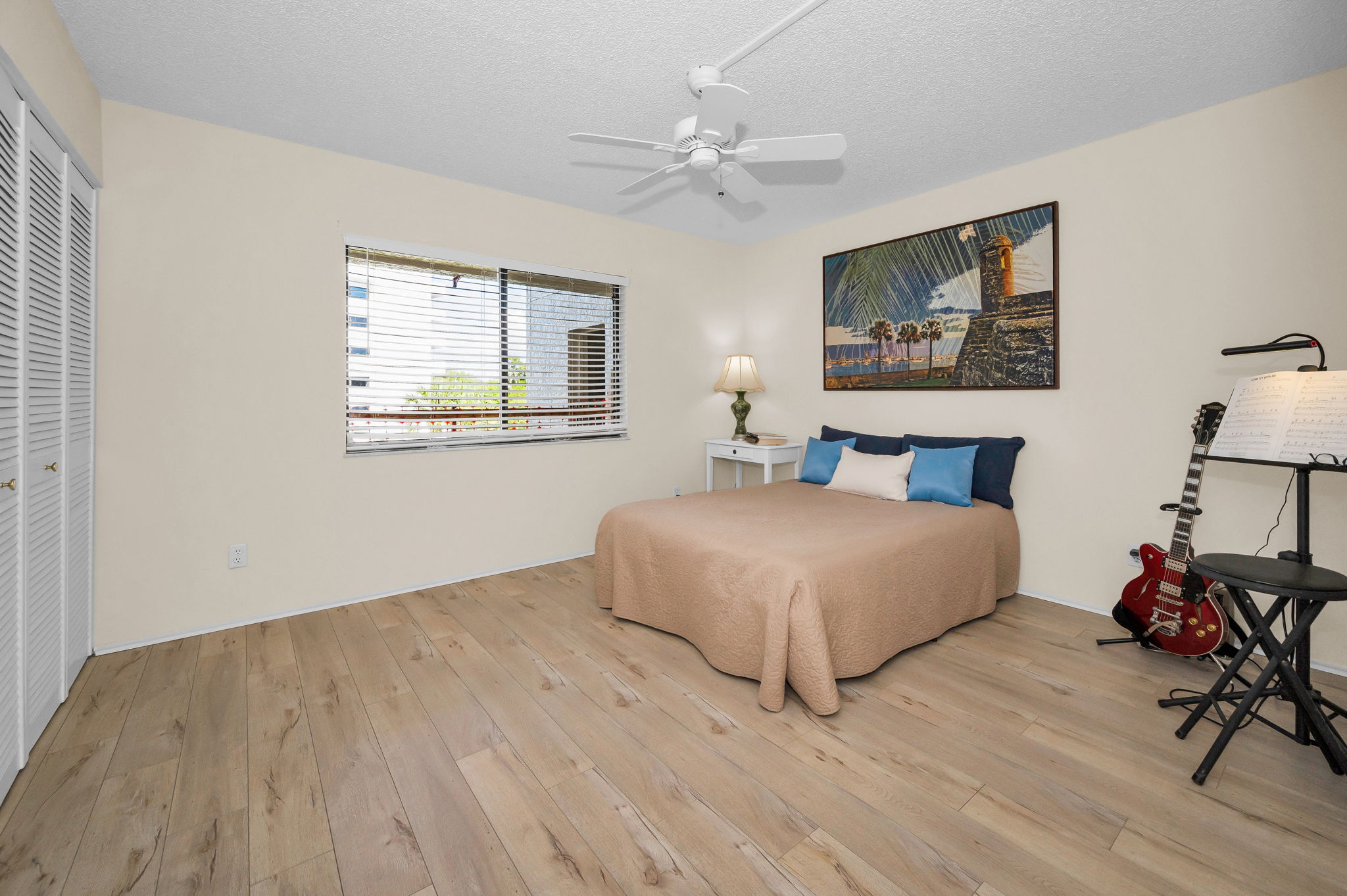 Bedroom2a