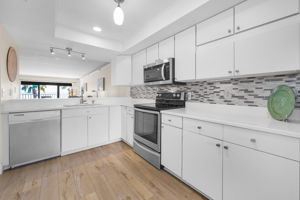 Kitchen10