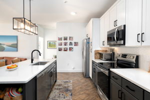 98 Belleair Rd, Asheville, NC 28806, USA Photo 3