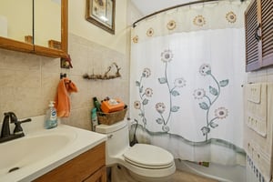 Standish St-S1511-018.jpg