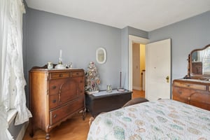 Standish St-S1511-024.jpg