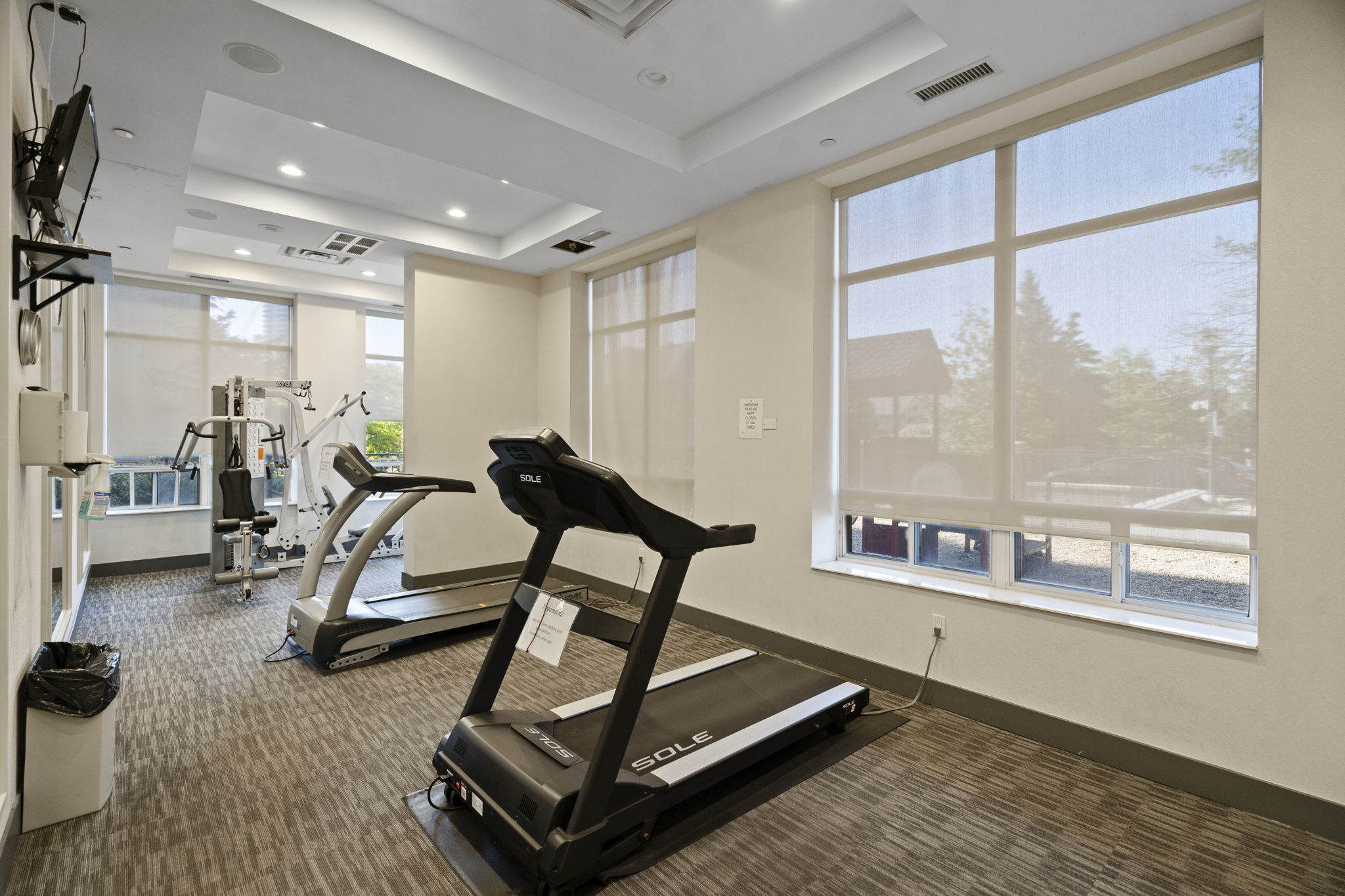 55 Strathaven Dr 1810 Mississauga, ON L5R 4G9