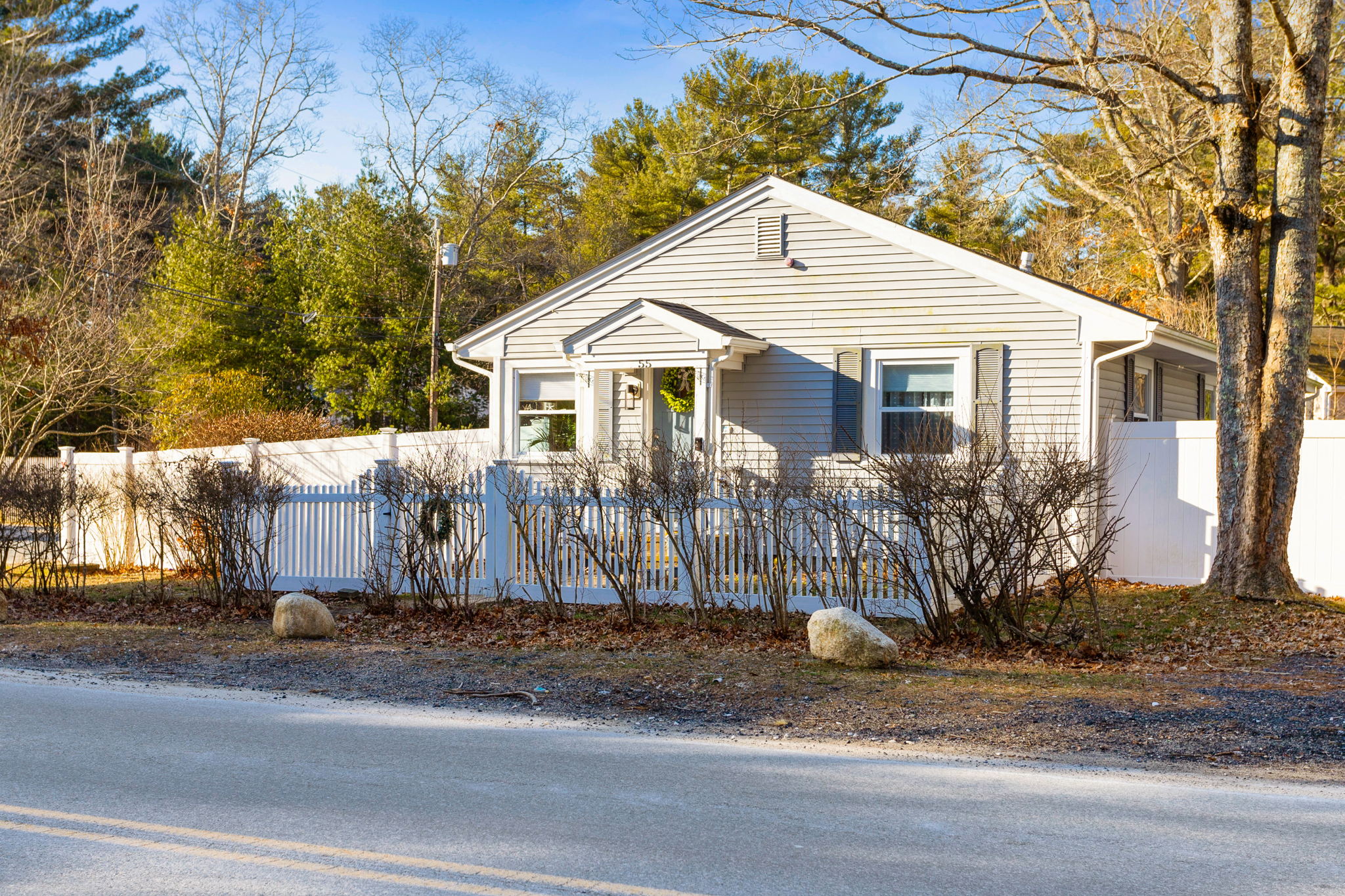 55 Swifts Beach Rd, Wareham, MA 02571, USA Photo 3