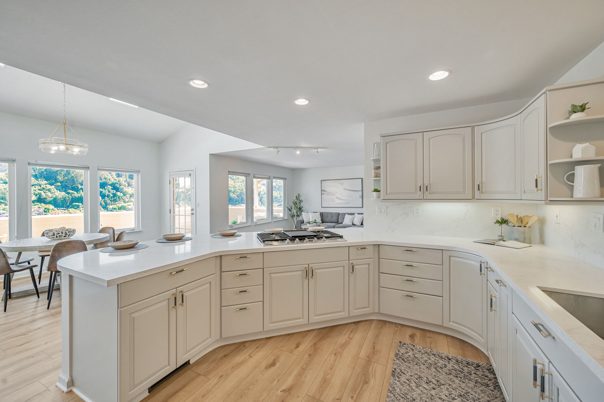 017_55 Tamalpais Rd
