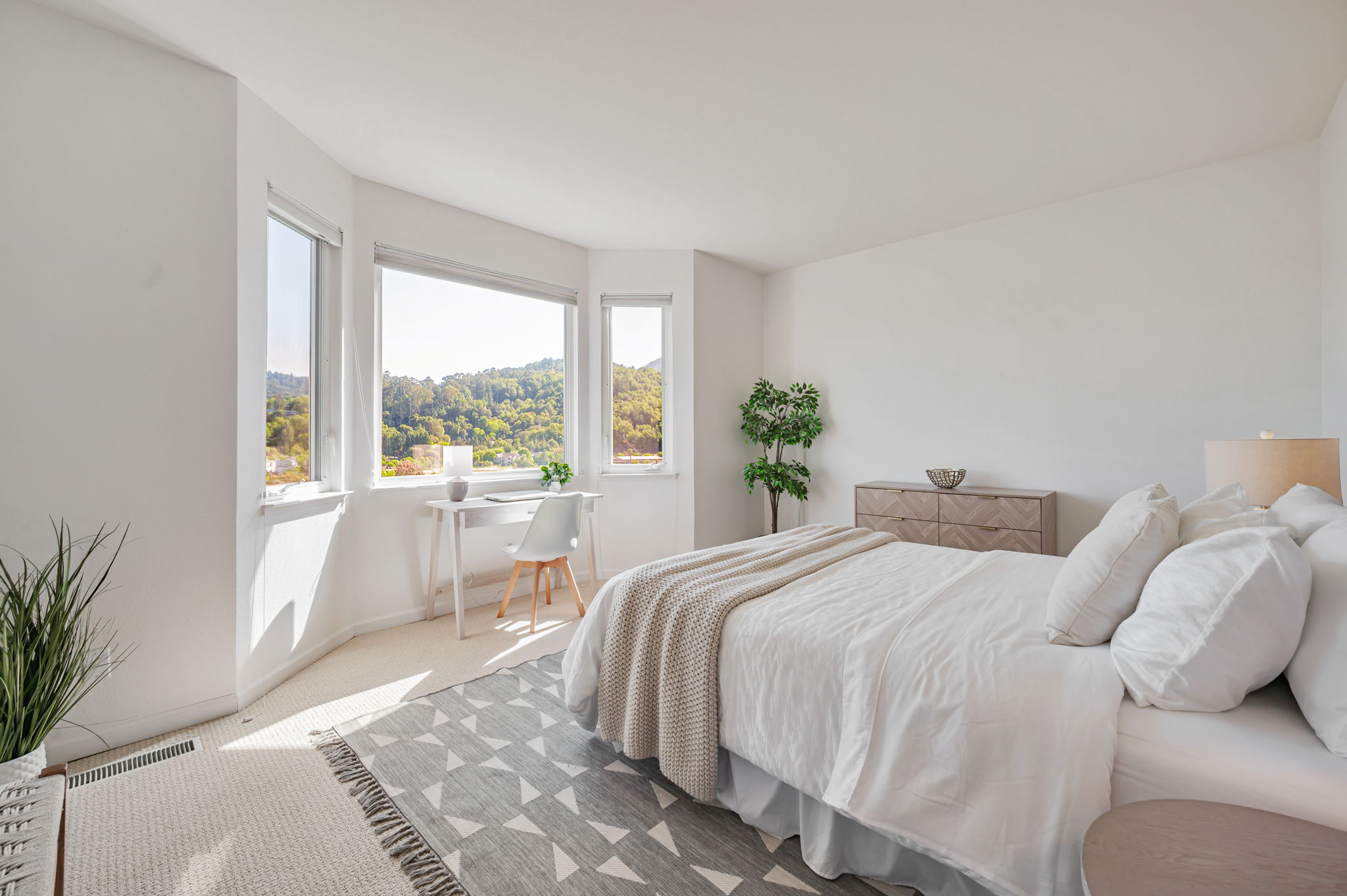 033_55 Tamalpais Rd