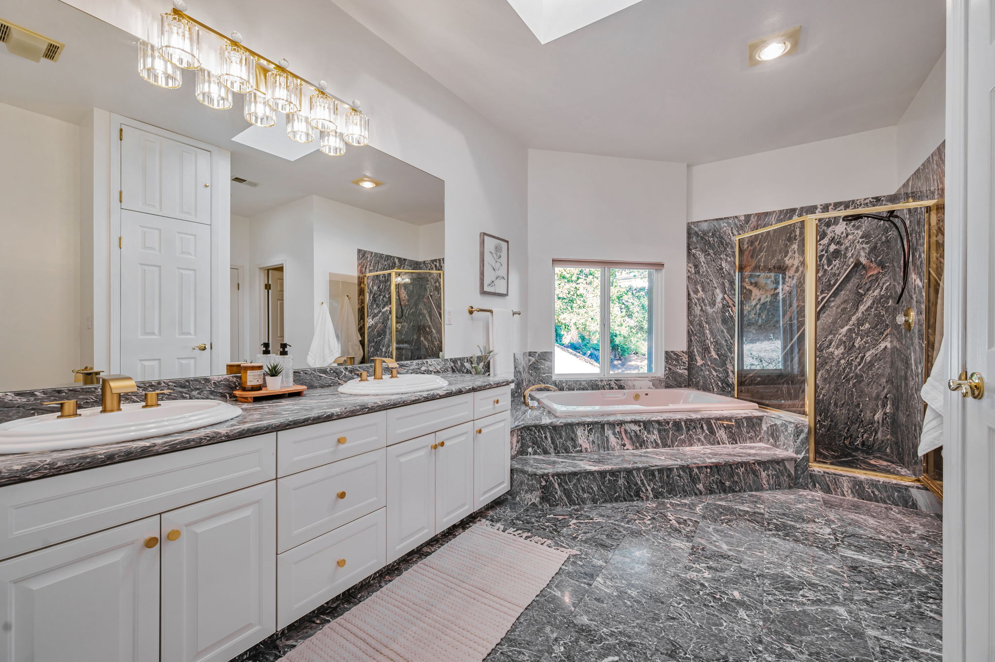 047_55 Tamalpais Rd