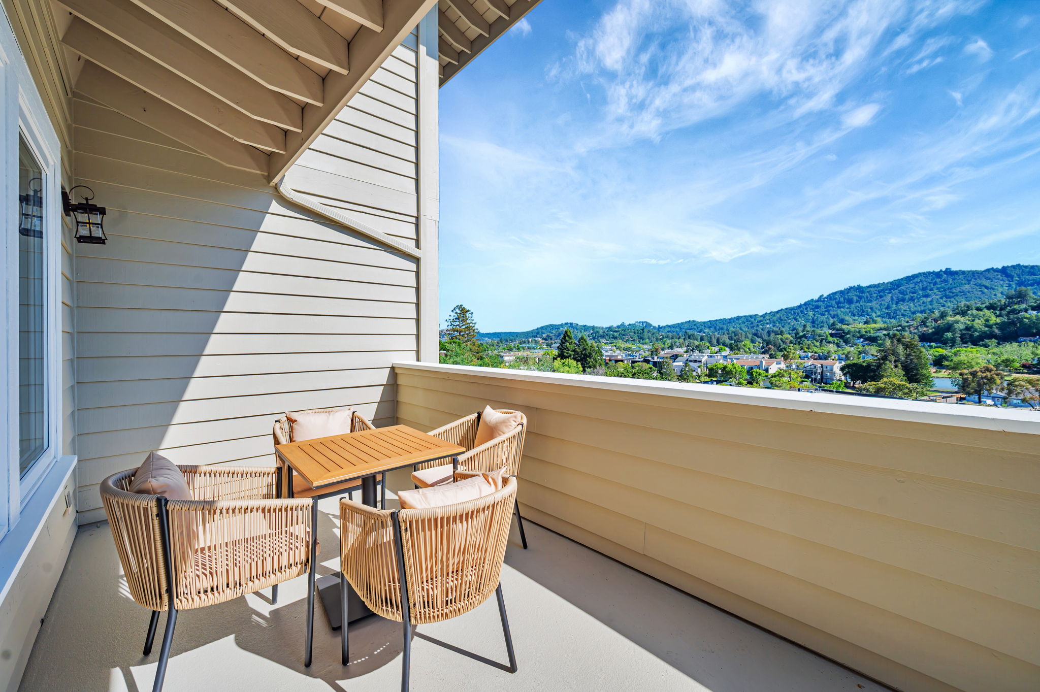 057_55 Tamalpais Rd