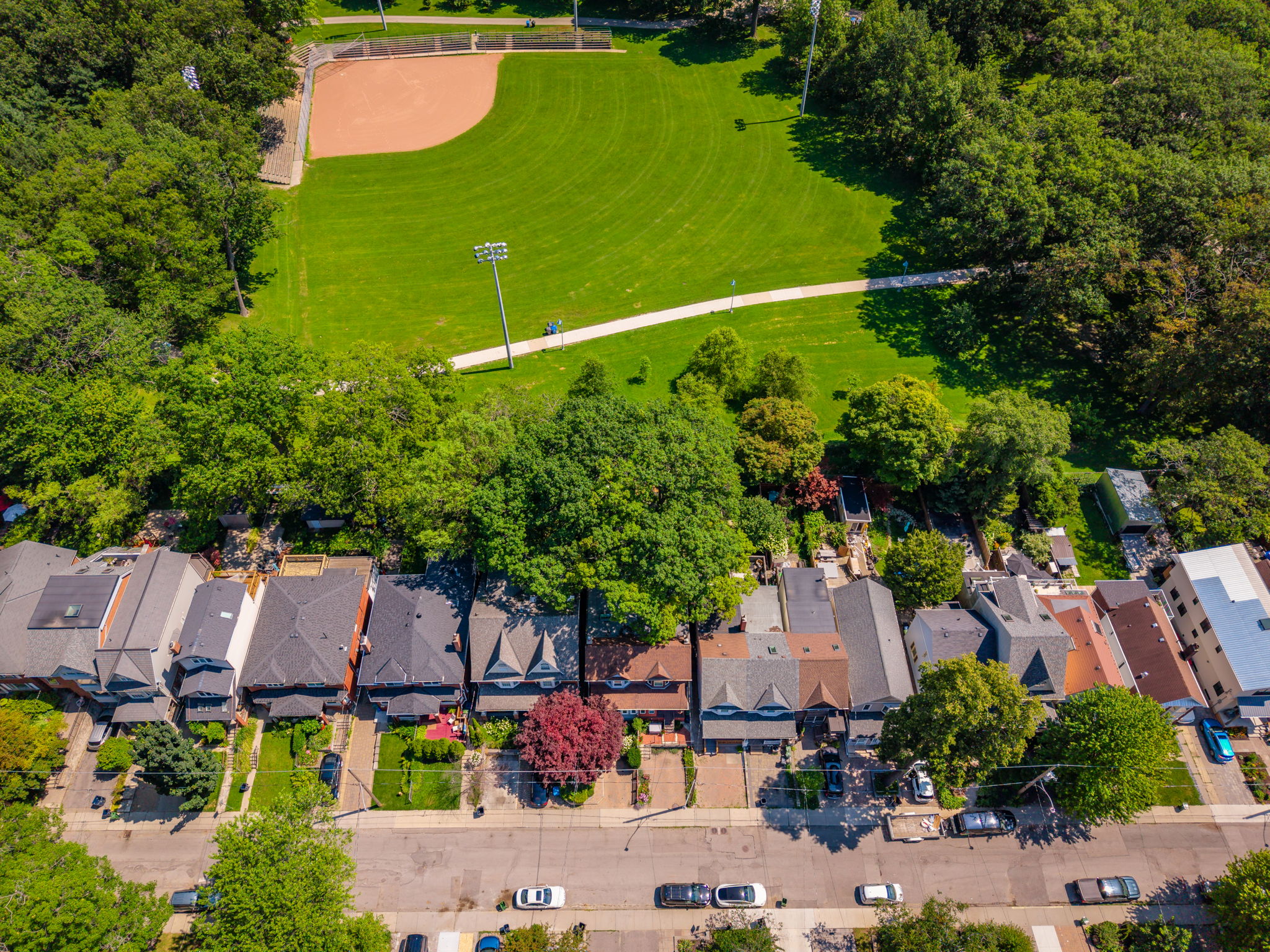 Property in Toronto — delivered property photograph 20