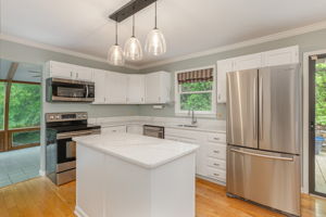 Kitchen with Center Island