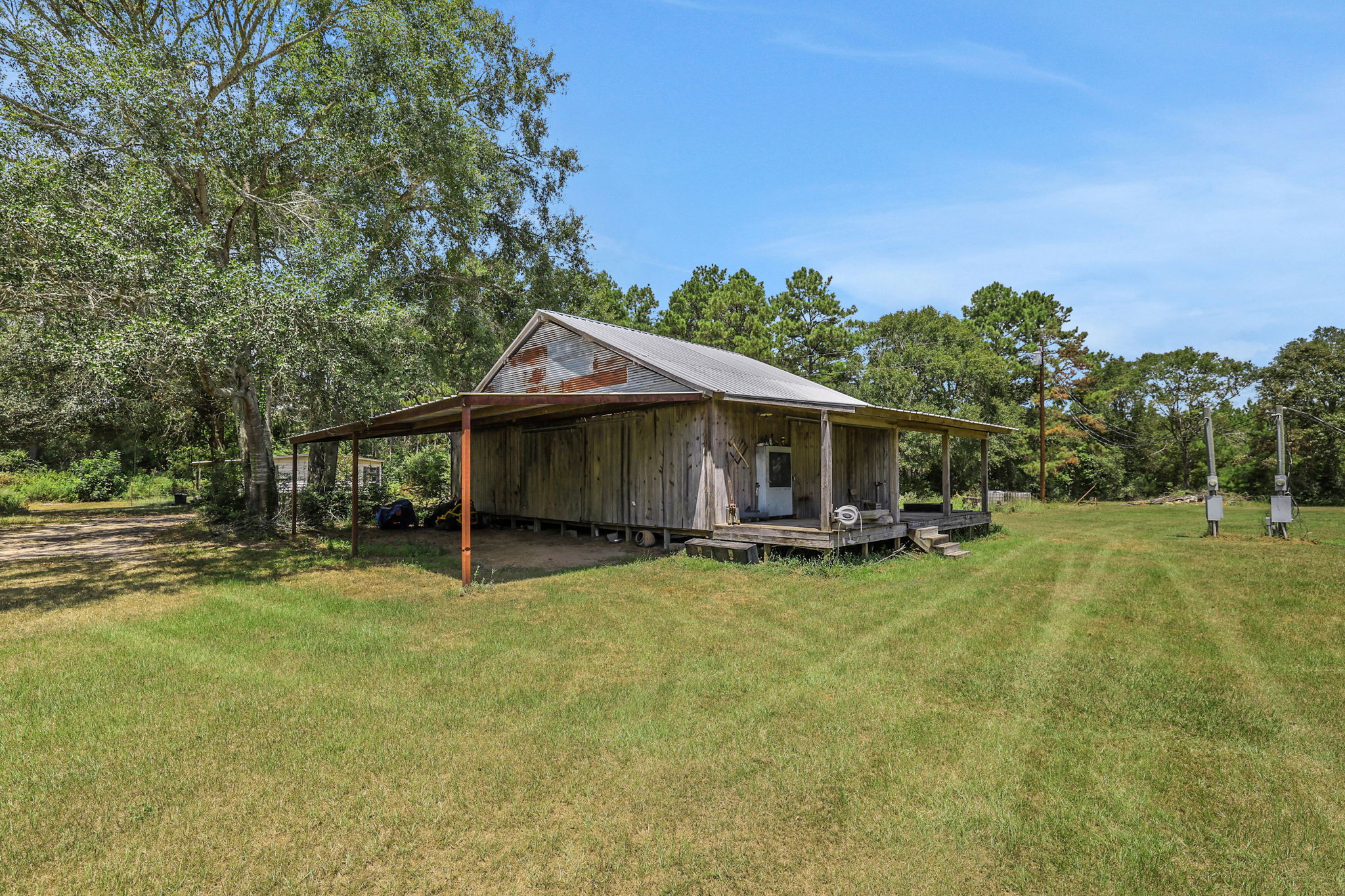  Photo 13