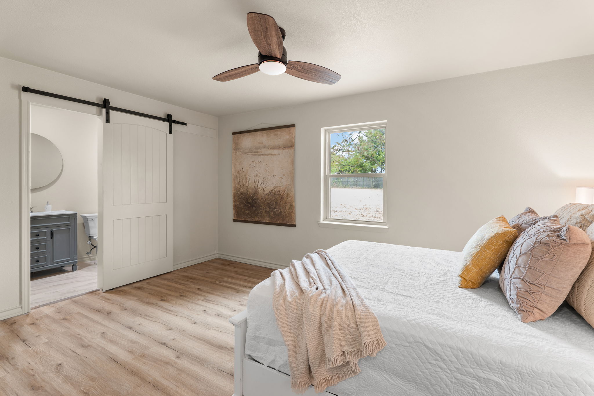 Primary Bedroom to bath